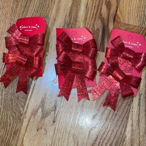 NEW place & time mini  Red Shimmer Christmas holiday Plastic bows 6 pieces